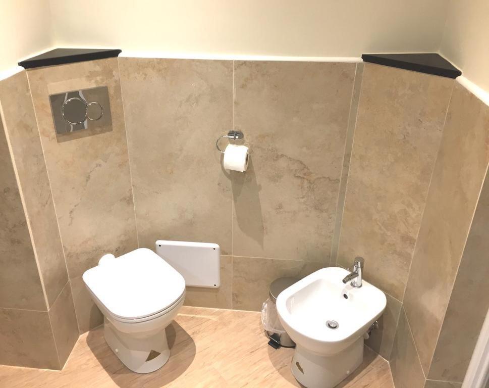 Chiossone Suites Генуа Екстериор снимка