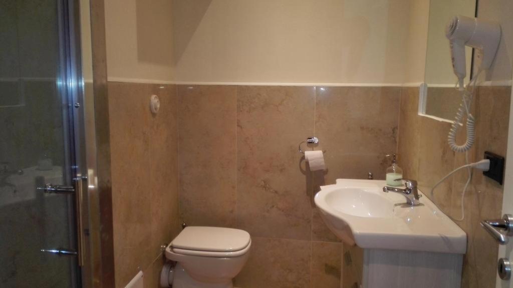 Chiossone Suites Генуа Екстериор снимка